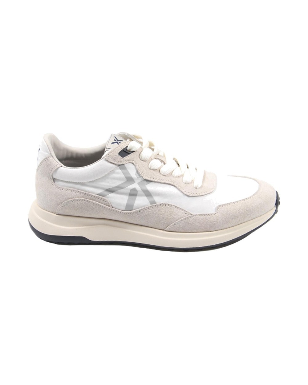 TREK 03 · Blanco/White