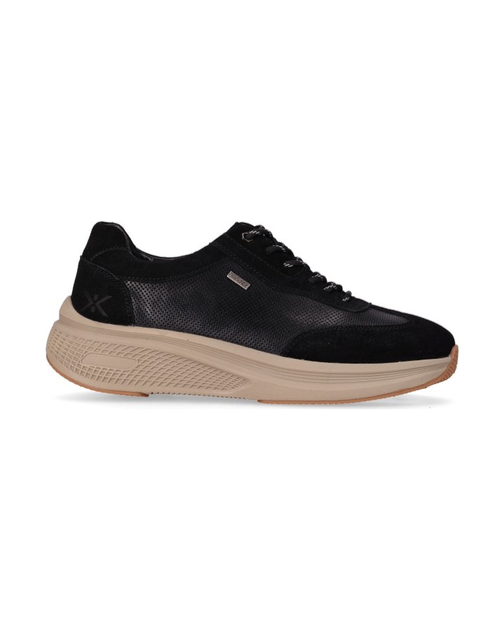 CABRALES 02 · Negro/Black